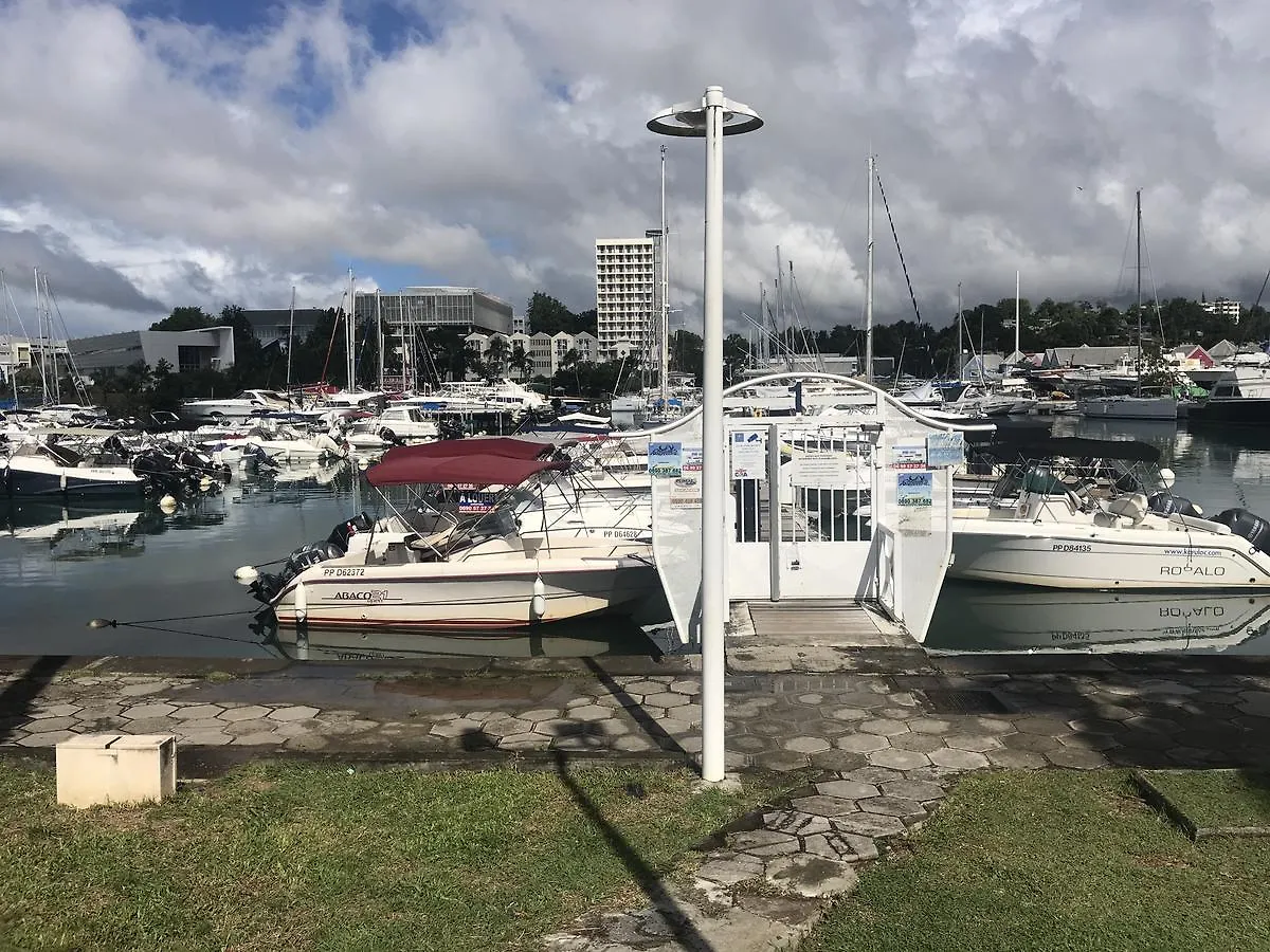 Ebt House, Appartement, Jacuzzi Vue Mer, 10 Min Aeroport Et Port Baimbridge 0*,