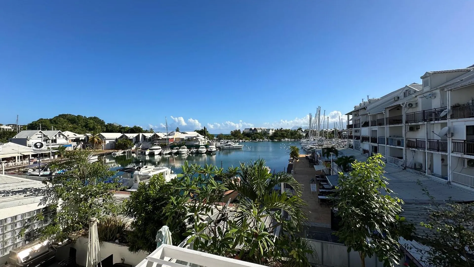 Ebt House, Appartement, Jacuzzi Vue Mer, 10 Min Aeroport Et Port Baimbridge 0*,  Γουαδελούπη
